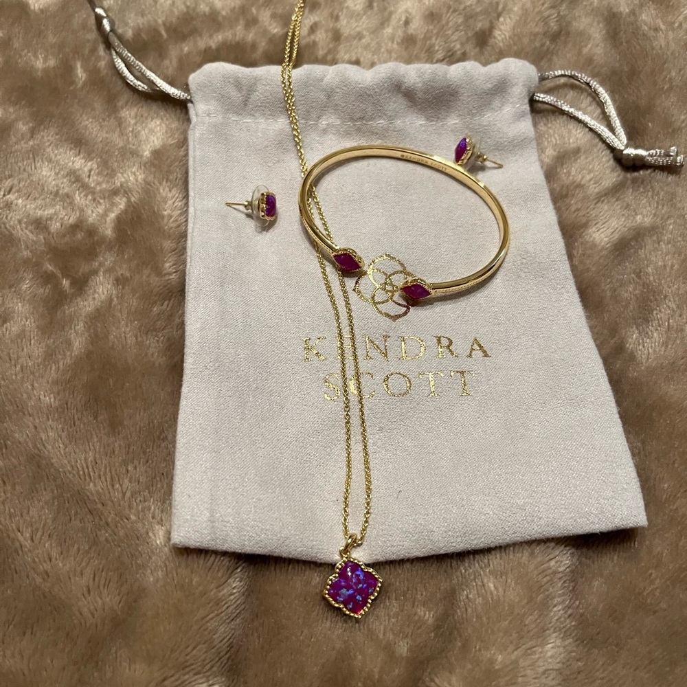 Kendra Scott Necklace, Earring, and Bracelet bundle